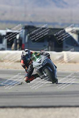 media/Sep-20-2025-Race Pace (Sat) [[d4e1b33f4d]]/Verified/Turn 2 (920am)/